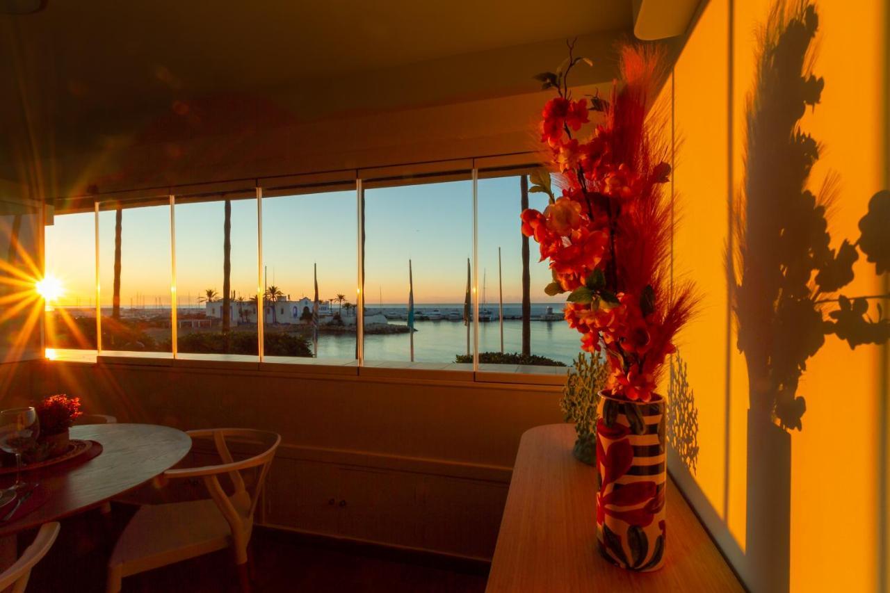 Marbella Banus Suites - Marbella Beach Front Suite Apartment Bagian luar foto