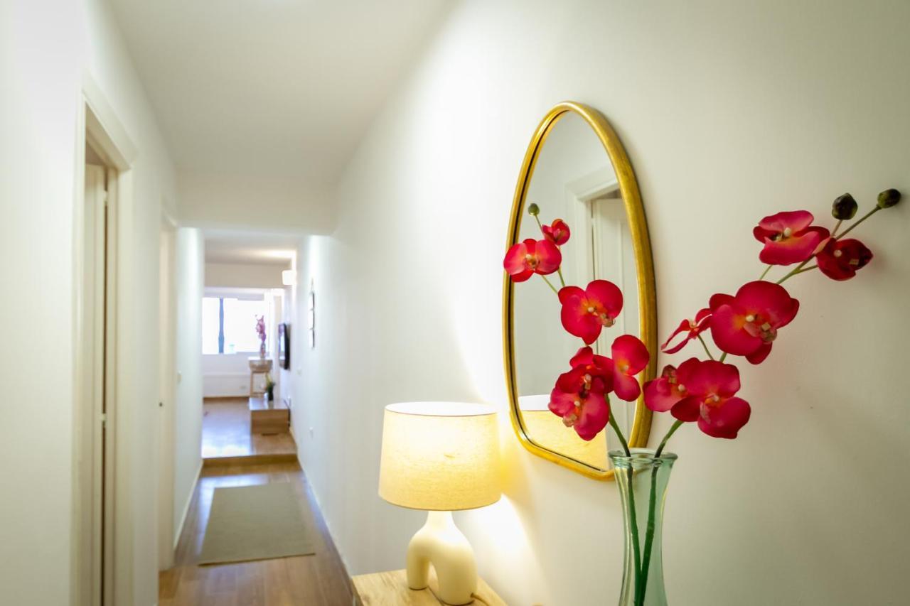 Marbella Banus Suites - Marbella Beach Front Suite Apartment Bagian luar foto
